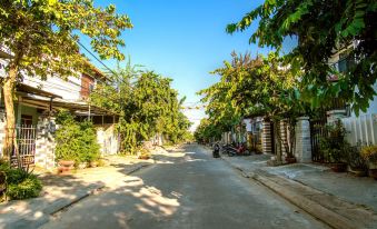 Golden Bee Homestay