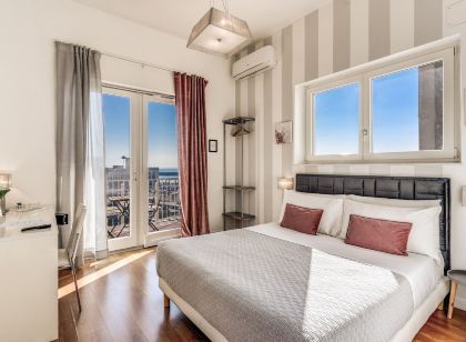 ナポリ グレート ビュー