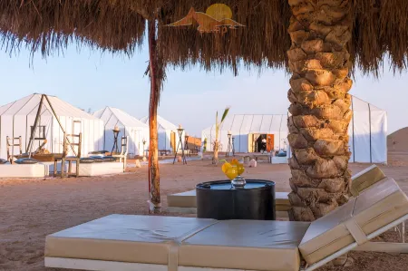 Erg Chebbi Camp Отели в г. Errachidia Province