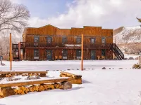 Chinook Winds Lodge Hotels in Fremont County