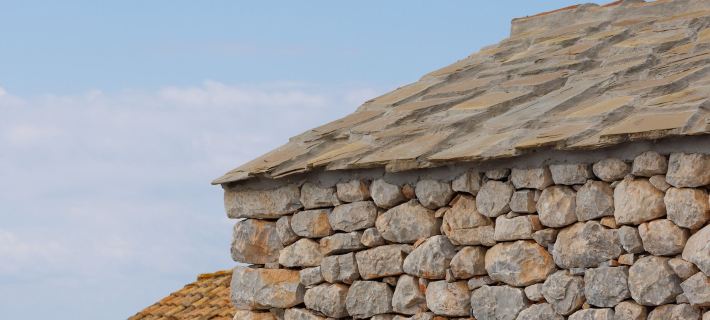 Lithos Stone Suites Hotel di Itilo