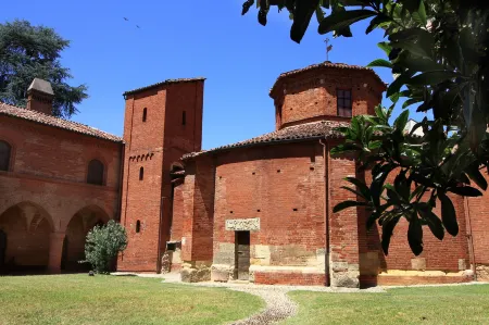 Cascina Tre Botti Отели в г. Кастельнуово-Кальчеа