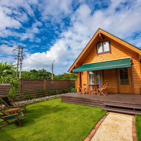 Logasis Ishigaki Nosoko Villa Отели рядом с достопримечательностью «Пляж Сансет, Исигаки»