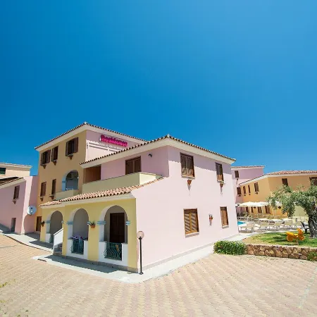 Idyllic Residence Cala Viola Studio Sleeps Num1372