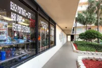 Regency Towers 623