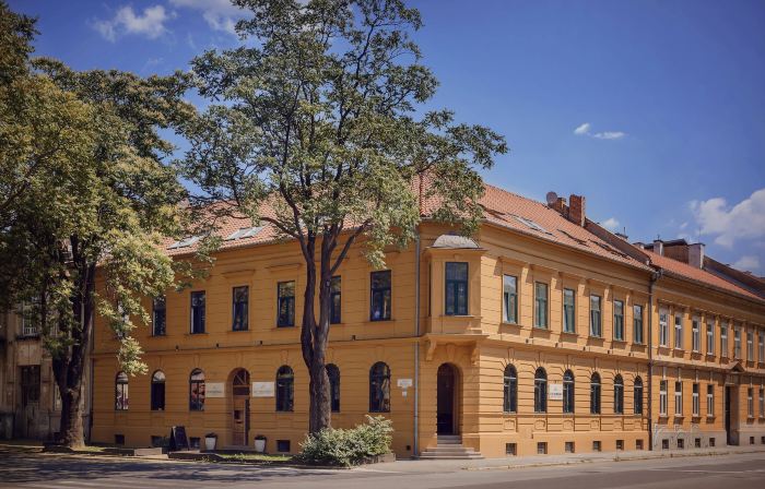 City Residence Apartment Hotel