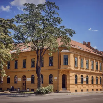 City Residence Apartment Hotel
