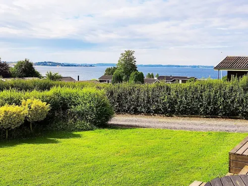 Spacious Retreat With Fjord View - By Traum Ferienwohnungen