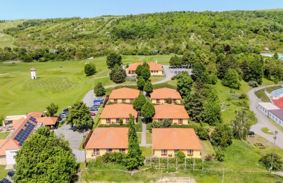 奧斯特利茨高爾夫酒店