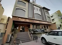 Sahibs皇家別墅飯店 住宿飯店