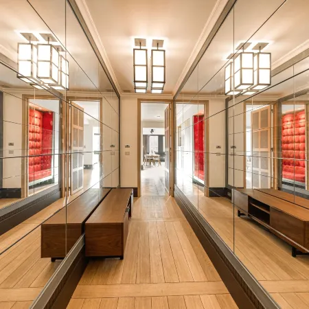 City Luxury: 3Br, Prime Location