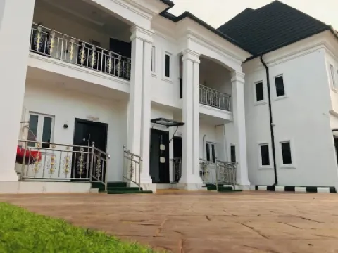 El- Rey Luxury Apartment Hotel di 