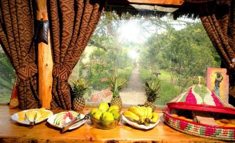 Rhino Watch Safari Lodge