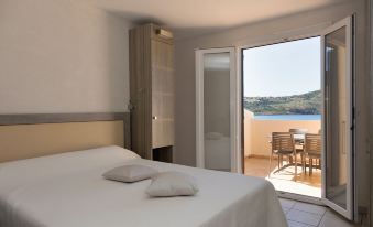 Hôtel et Résidence Ta Kladia - Omigna