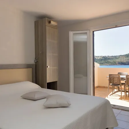 Hôtel et Résidence Ta Kladia - Omigna