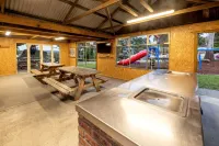 Iluka Holiday Centre Hoteles en Coles Bay