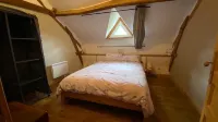 The Alpaca B&B Hotels in Dournazac
