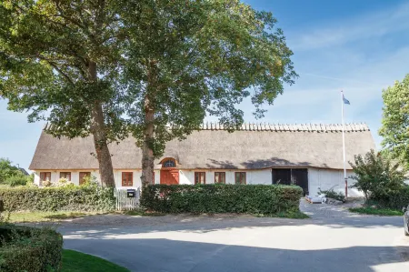 Ragnhilds Gård, Hostel Vandrerhjem