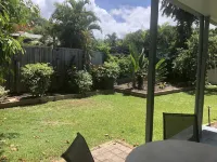 Cocos Holiday Apartments Hotels near Trinity Beach