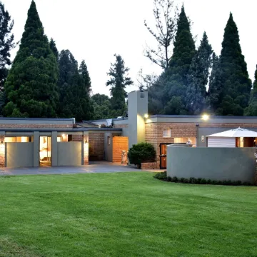 Five O'Clock Zen Boutique Guest House