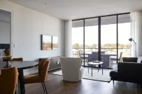 Astina Suites, Penrith