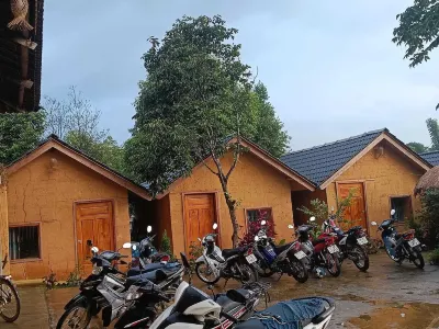 Hong Thu Homestay & Bungalow Ha Giang Hotels in Quản Bạ