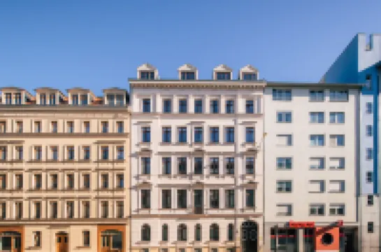 Luga Homes - Zoo Hotels in 