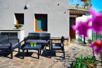 Quadrifoglio Apartment by Wonderful Italy Hotels near Borgo di Pescallo