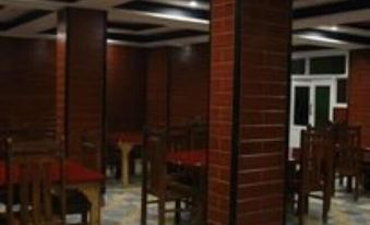 Paradise City Hotel and Restaurant