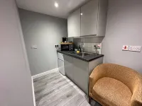 Luxury Detached Studio Apartment in Luton