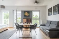 RentPlanet - Bulwar Staromiejski - พร้อมระเบียง