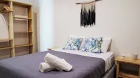 Riverside Apartments - Walk to the Beach in Santa Teresa! Newly Renovated!