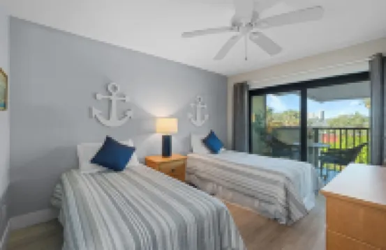 Park Shore Resort by Mike Z Rentals