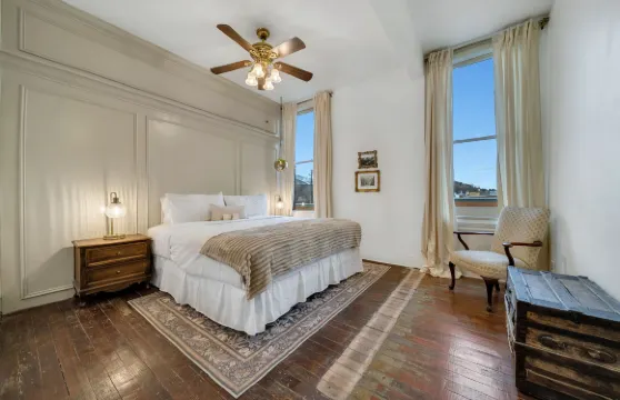 歷史悠久的大峽谷酒店