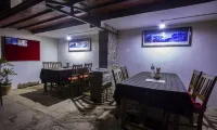 Langtang View Nagarkot Bed and Breakfast