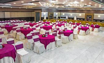 The Avr Hotels & Banquets