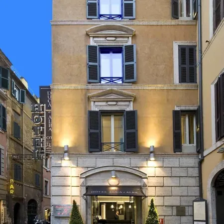 Duca d'Alba Hotel - Chateaux & Hotels Collection Отели рядом с достопримечательностью «Станция метро Cavour»