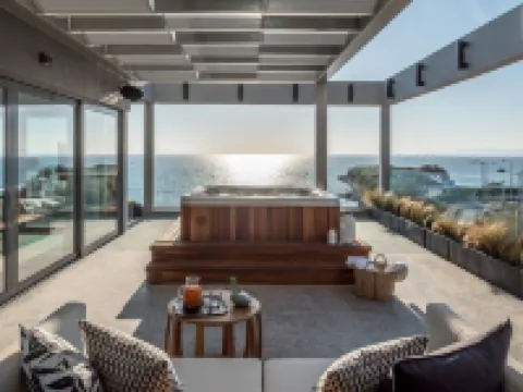 Urban Suites Hotels in Alimos
