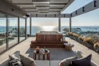Urban Suites Hotels in Alimos