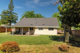 “Spacious 5-Bedroom Retreat – Perfect for Families & Groups”