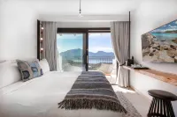 Sulia House Porto Rotondo, Curio Collection by Hilton 올비아 호텔