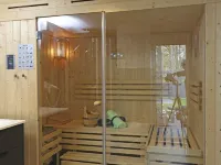 House Relax, with outdoor whirlpool and sauna for exclusive use, 300m to the lake 烏特格翰酒店