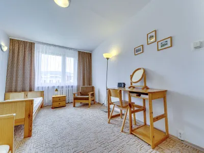 Ewa Hotel di 