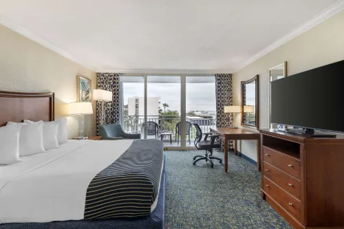 Best Western Cocoa Beach Hotel Suites