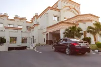 The Competent Palace Hotel