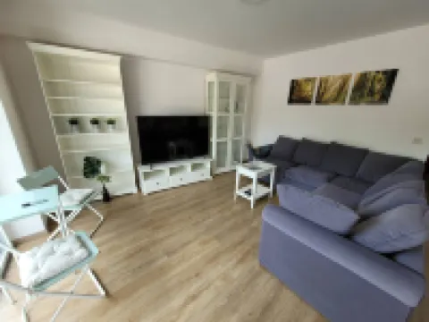 Eden Apartment with Free parking