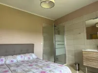 Uzès: superb gîte in a Provencal farmhouse 700m from the town center