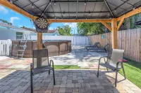 Your Sunny Florida Getaway