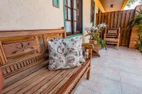 포우사다 산타 제노베바