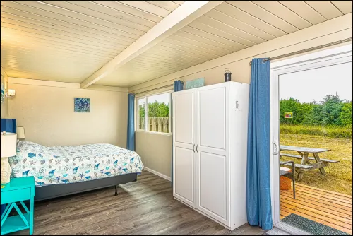 Cozy Kitchen and Beach Access - Charming Surf Escape